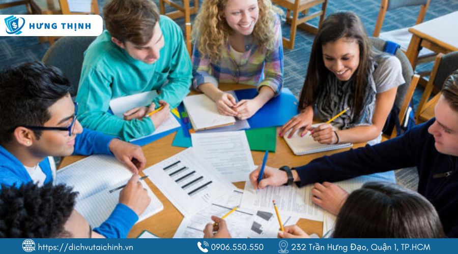 Trường nội trú mang lại môi trường học tập khép kín, kỷ luật và toàn diện