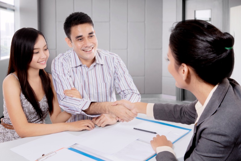 Mẫu cam kết bảo lãnh tài chính thường dùng khi xin visa, du học hoặc định cư.
